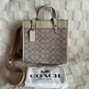 NWT! RARE! Coach C3865 Field Tote 22 In Signature Jacquard In Stone Ivory Womens